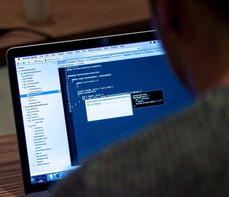 Website bị nhà cung cấp cũ bỏ dở: doanh nghiệp nên làm gì?